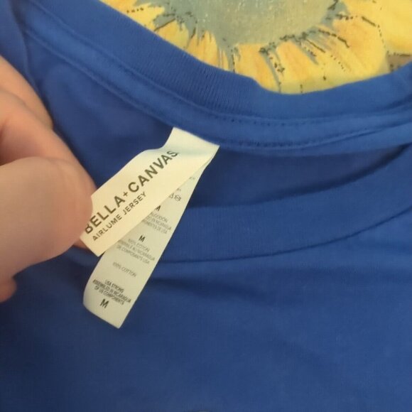 Bella canvas sweatshirt Medium - Picture 3 of 6